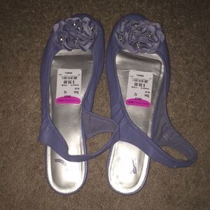Periwinkle flats! Brand new!